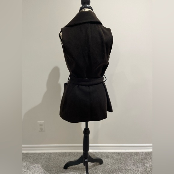 Marciano wool belted vest. Never been worn. - Picture 2 of 2